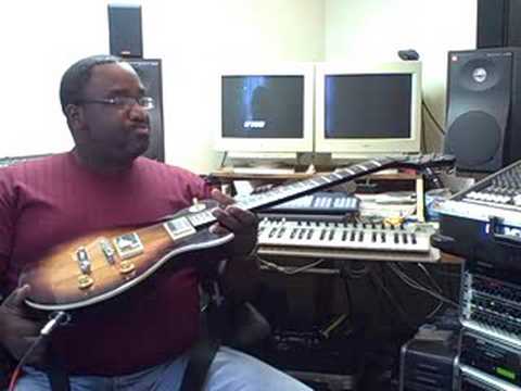 musmin7's guitar review AV-1