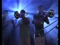 concert de la fanfare associative tarace boulba � la f�te de l'humanit� en 2006, film� et mont� par zeff