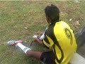 kasut bola surrendz