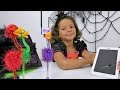Türkçe Izle Kız Erkek çocuk Oyuncakları/videoları/oyunları. Cadı Katy Elis Için Hediye Yapıyor
