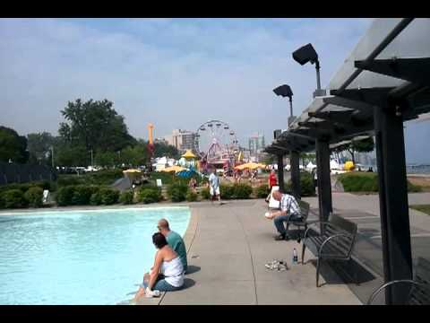 Spencer Smith Park on a beautiful friday.