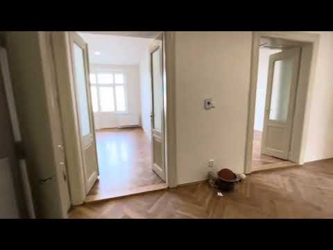 Video Praha, nezařízený byt 4+1 (143 m2) po rekonstrukci k pronájmu, balkon, výhled na řeku Janáčkovo náb.