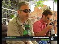 la familia real con sus moscas cojoneras alrededor