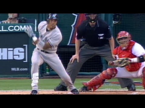 Video: 2005 ALDS Gm1: Cano hits bases-clearing double