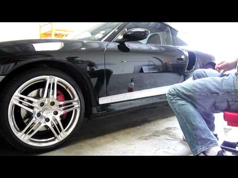 Porsche 996 Turbo checker racing stripes install