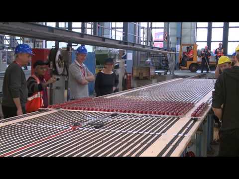 MiWuLaTV - Subtitles will follow! Der große Nachbericht zum Miniatur Wunderland Weltrekord. Im neusten Report zeigen wir, was technisch alles zu tun war, um den Rekordv...