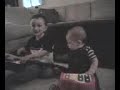 Fred Sid sing to Taty