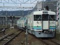 福島駅を出る阿武隈急行に譲渡された旧ＪＲ４１７系の試運転列車。