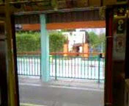 輕鐵第2代列車開關門