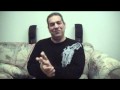 manualist plays elvis - if i can dream - on his hands!
