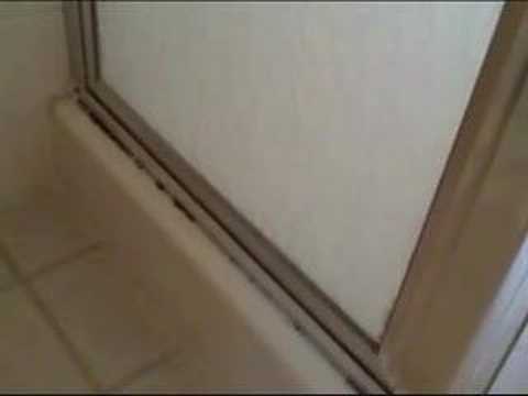 how to seal a shower door