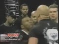 WWE-RAW-15-OMG-Momen