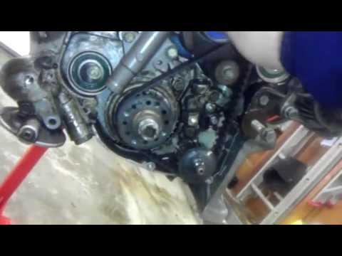 How to change a timing belt, 4g69 engine 2006 Mitsubishi Eclipse GS Part 1