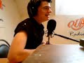 thomas tente de ne pas couler dans une �mission tout � fait � l'ouest