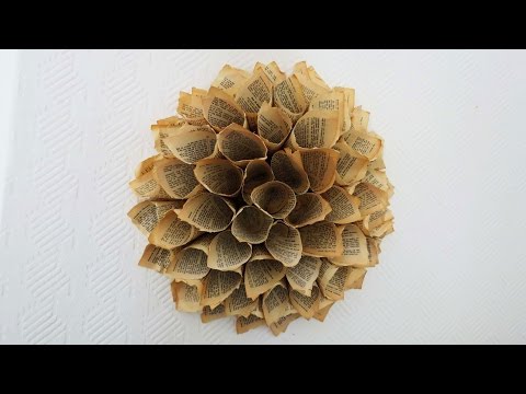Papierkranz aus Buchseiten * Paper Dahlia Wreath * Anleitung