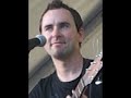 damien singing danny boy on request as an encore at his calypso bay gig on the gold coast, during his catch the wind tour.