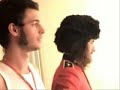 montage avec des images live de concerts et de la tourn�e de philippe uminski avc en toile sonore la chanson lola lola. (montage nicolas jouanneau)