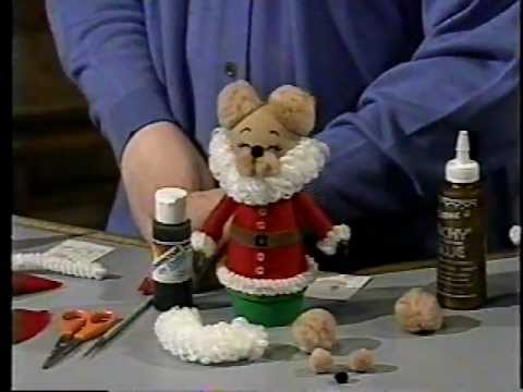 Crafts - With Special guest Cindy Groom Harry Carol Duvall, the craft expert on the ABC television show, Home, has been a