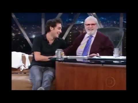 engraçado - Eduardo Sterblitch no Programa do Jô. O convidado mais engraçado do Jô. VEJA TAMBÉM: Político Gago no P. do Jô.