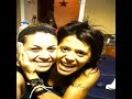 alejandra guzman en el shop despues de hacerle el tatuaje en el cuello, la tipa es una maza, divina :)