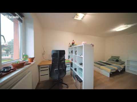 Video Prodej RD 6+1, řadový, postupná rekonstrukce, dvůr s venkovním bazénem, zahrada, letní posezení, Vyš