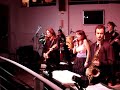 volares band tocando seu medley do celebre e cl�ssico trio bee gees...
nesta grava��o constam apenas a vinheta de abertura (sex machine de james brown) e um trecho da m�sica staying alive.
em breve disponibilizarei o medley completo para vizualiza��o.
curtam a vontade.
volares band, a banda certa para a sua festa!!!