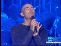 patrick s�bastien donne r�guli�rement aux jeunes talents l'opportunit� de se faire connaitre. imitateur lui aussi a ses d�buts, patrick est pris d'un v�ritable coup de c?ur pour nicolas canteloup et d�cide de lui donner un coup de pouce en le produisant et en l'invitant dans ces �missions. voici l'un de ces sketch ou il imite nelson montfort et gilbert montagn�.