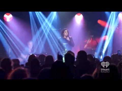 Idina Menzel iHeart Concert