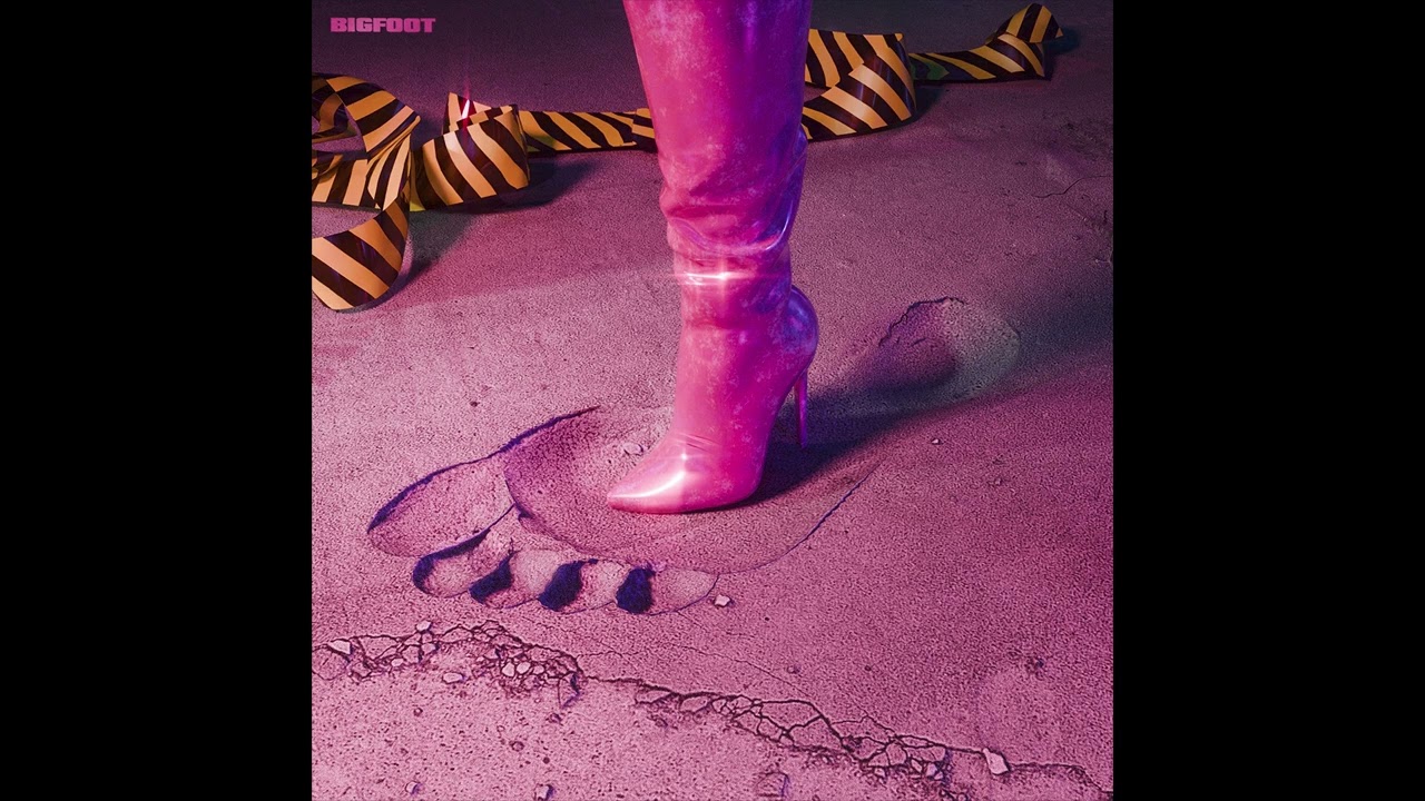 Nicki Minaj respond to Megan Thee Stallio with "Big Foot" (Song)