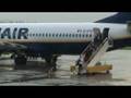 Reportaj: Transport aerian cu companii low-cost