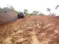 Land Cruiser 60 series club 4x4 Panama capira 30-11-08 Big Loma 2 mud going up