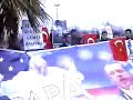 TGB, papanın gelişini protesto etti