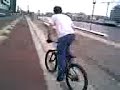 eric o sullivan riding his mtb on dublin streets eric o sullivan riding his mtb on dublin streets
