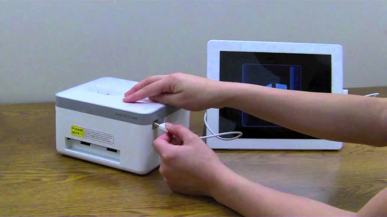 Photo Cube Printer // Free Cartridges & Carrying Case video thumbnail