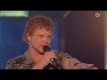 daniel lindstr�m singing license to kill by gladys knight in swedish idol 2004