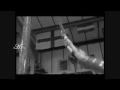 Gymnastics training - Green eyes-