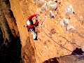 Travesia (6a) de la via Mosquitos (Moskitos) en el Mallo Visera de Riglos Travesia (6a) de la via Mosquitos (Moskitos) en el Mallo Visera de Riglos