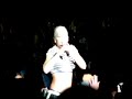 gwen puts her hand on top of warren's head (bodyguard) for a subtle ewe moment!  better wipe it off so you don't drop the mic gwen!  the original vid file off of my camera was 144mb. better sound and vid quality, and the whole song!  sorry only 100mb upload...
but... if any one wants the full vid and the best resolution i have from the original file i would be happy to send it to you free of charge, just send a self addressed stamped cd envelope to gwen is cool! p.o. box 67, santa clara, ca 95052 and i'll burn you a copy.  p.s. i'll put the full file of 