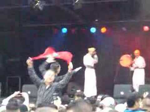 Dunya Festival 2007 Tarwa N Cheikh Mohand deel 04