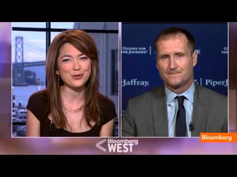 Gene Munster - April 15 (Bloomberg) -- Piper Jaffray Senior Research Analyst Gene Munster weighs in on Facebook fatigue on Bloomberg Television's