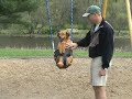 Columpiando al perro