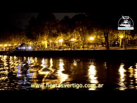 vertigo233 - Esto es lo que vez por la ventana cuando te subís a nuestra fiesta en barco, la música, es la de la previa antes de empezar. Ya se escucha de fondo la gente ...