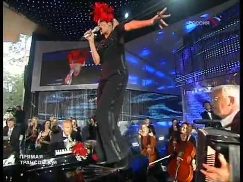 Скачать танцуют огоньки mp3