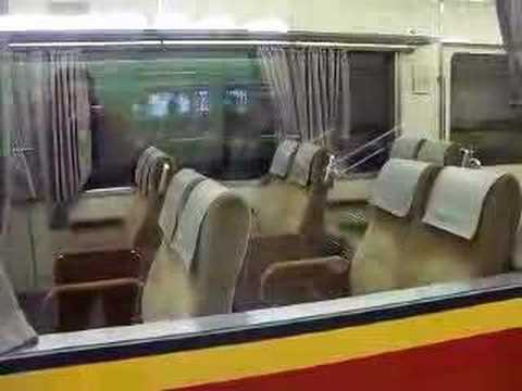 京阪特急　車内整備・入換