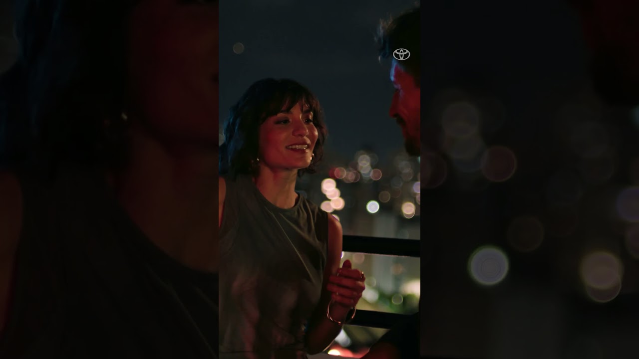 Novo Yaris Cross. Conecte. Desconecte. Siga híbrido | Toyota