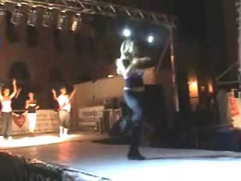 mano_brazil - Zumba al Summer Fest di Trieste. Sandra Gio e le proprie allieve con la partecipazione del pubblico. Se sambaaaa...