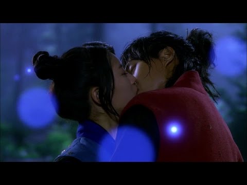 【TVPP】Lee Seung Gi - First kiss with Suzy, 이승기 - 강치(승기)와 수지(여울)의 눈물의 첫 키스 @ Gu Family Book