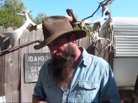 how to live off the land with no money