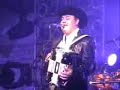 intocable performing: el coyote   un dia con otro