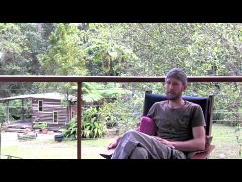 how to be self sustained living